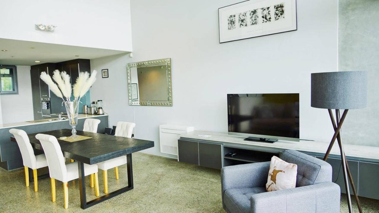 אוקלנד City Fringe Apartment With Sky Tower And City Views מראה חיצוני תמונה