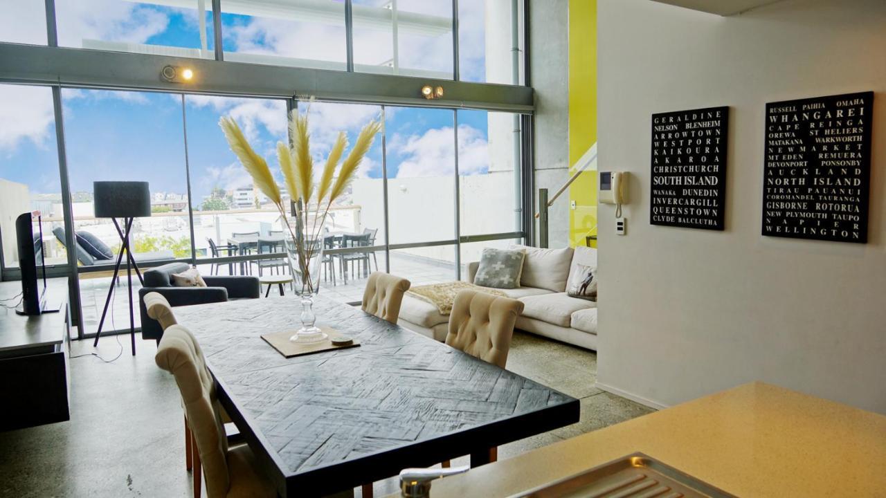 אוקלנד City Fringe Apartment With Sky Tower And City Views מראה חיצוני תמונה