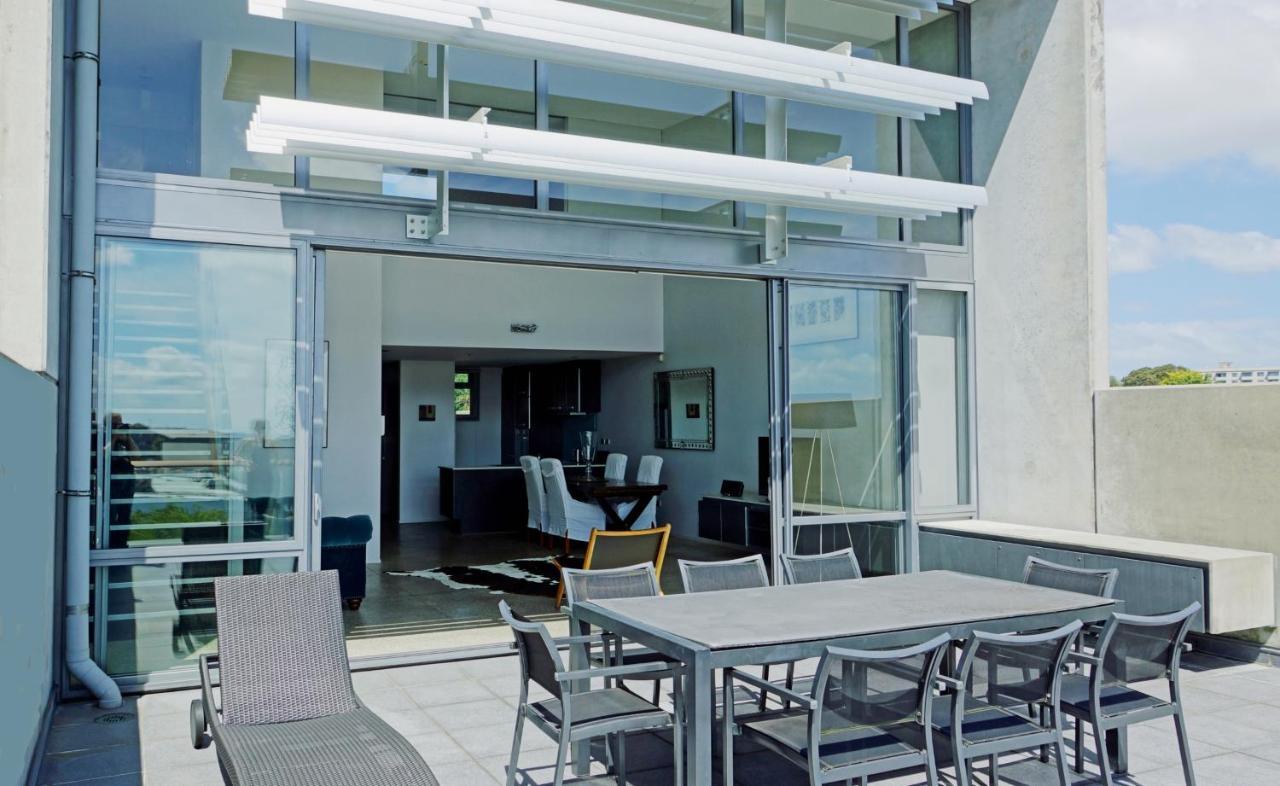 אוקלנד City Fringe Apartment With Sky Tower And City Views מראה חיצוני תמונה