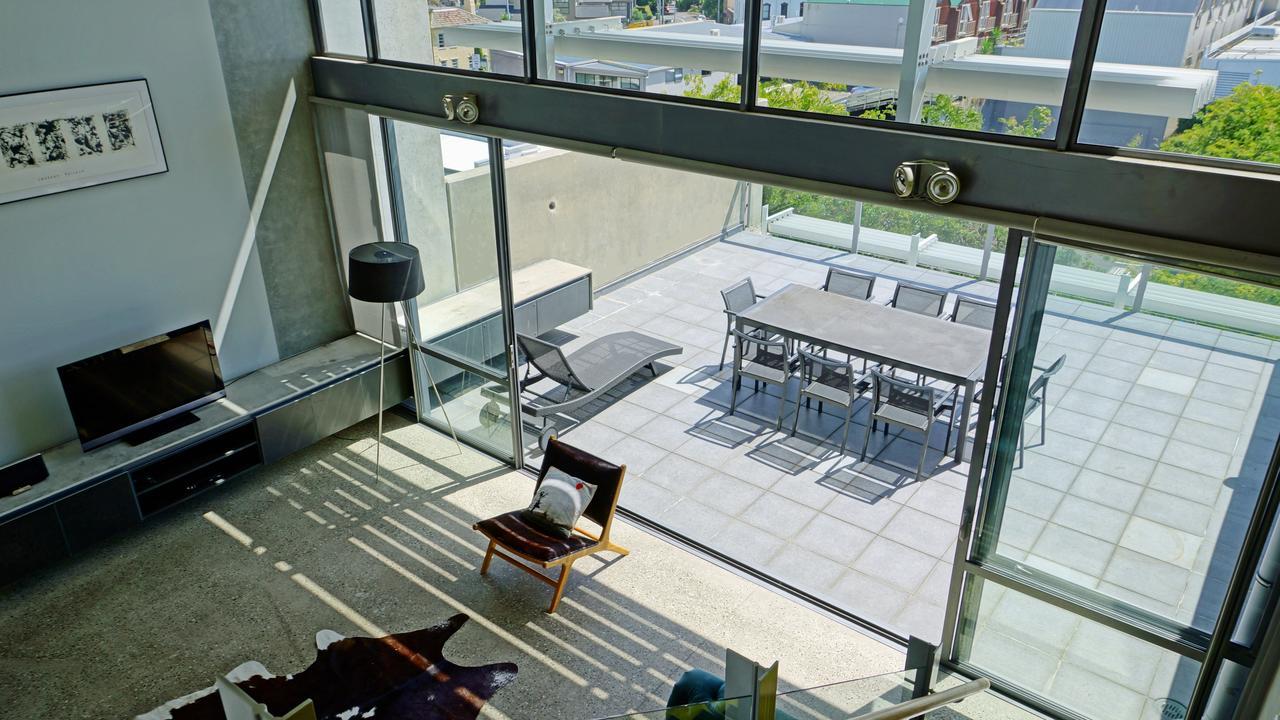 אוקלנד City Fringe Apartment With Sky Tower And City Views מראה חיצוני תמונה